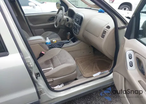 2005 Ford Escape Xlt из США, поврежденный, VIN 1FMYU931X5DA07694